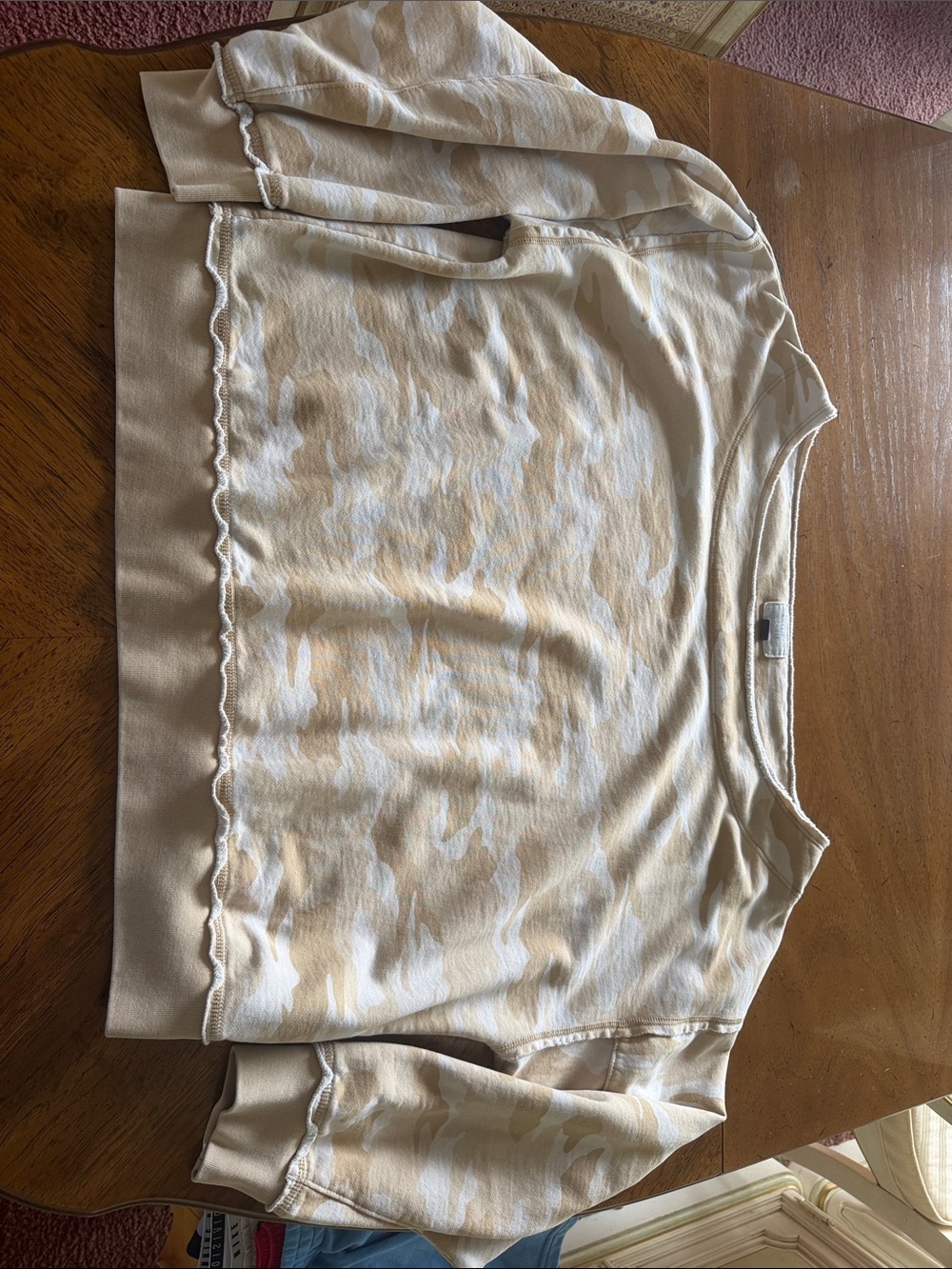 American Eagle Crewneck